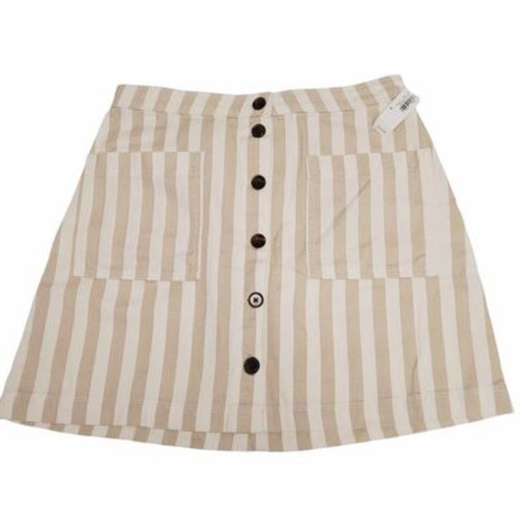 Old Navy Skirt - Picture 1 of 6